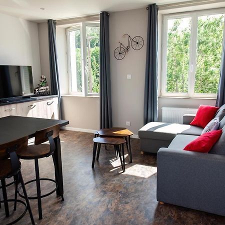 Le Petit-AbergementLa Batisse L'Arbre Beige公寓 外观 照片